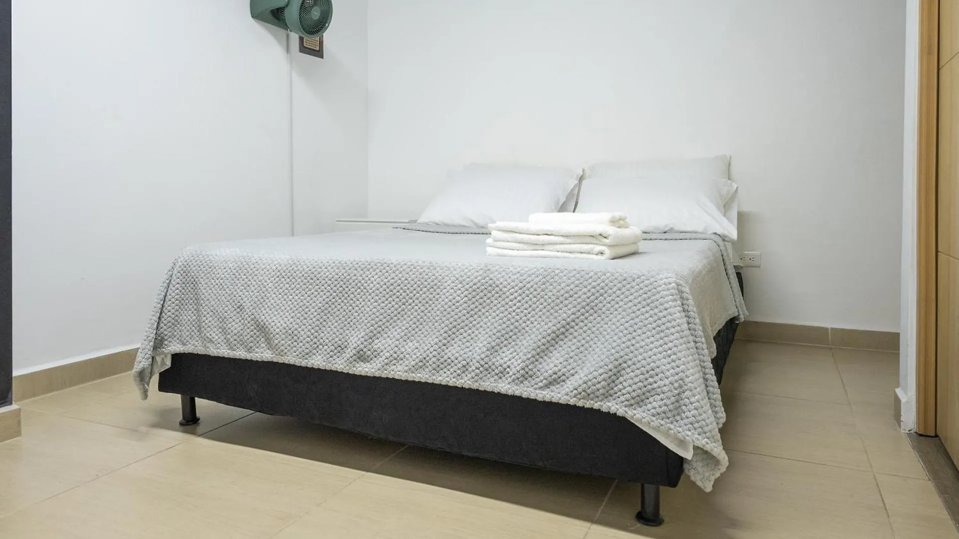 Hotel Coliving Tonchala Medellín Kolumbien