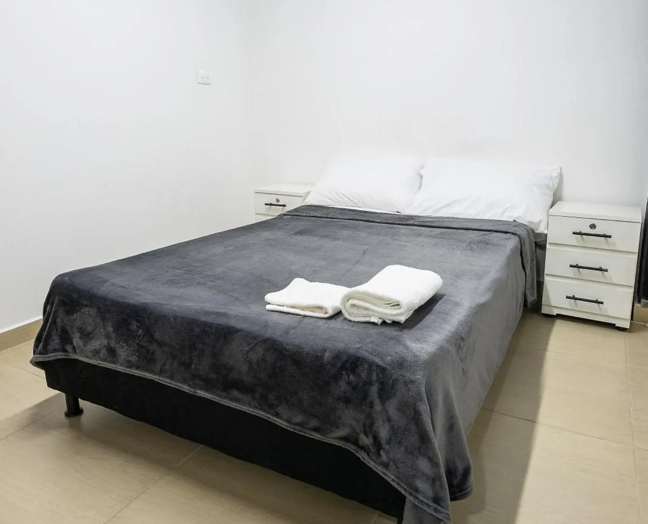 Hotel Coliving Tonchala Medellín 0*,  Kolumbien