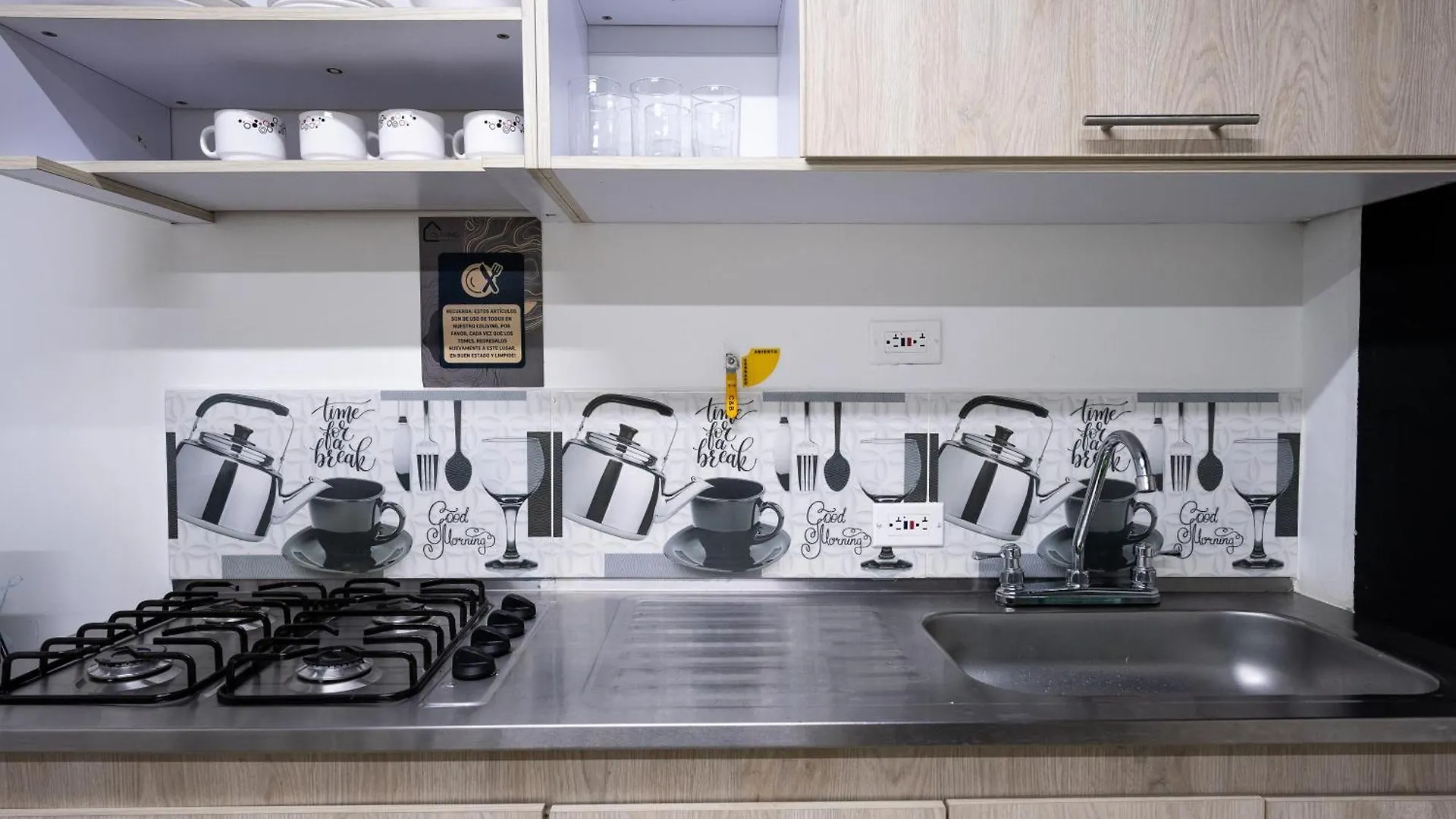 Hotel Coliving Tonchala Medellín 0*,  Kolumbien